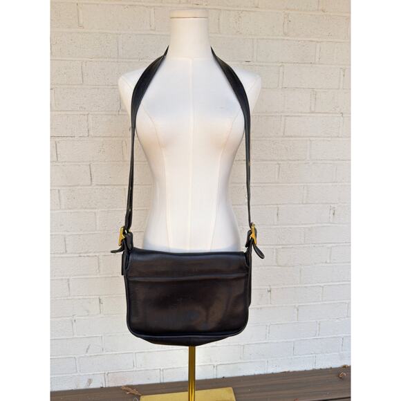 Coach Legacy 9951 Black Glove-Tanned Leather Patricia Messenger w/ Hangtag - Picture 8 of 8